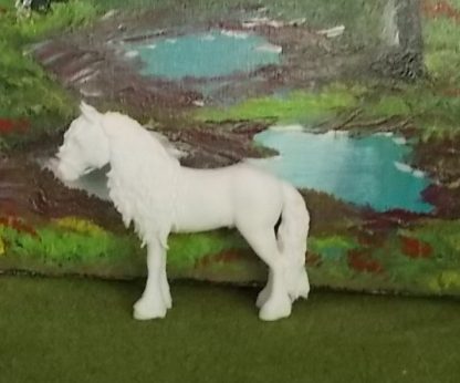 Witte Fries 4 (zo groot als Schleich)