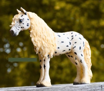 Witte Fries 12 (zo groot als Schleich) - Afbeelding 2