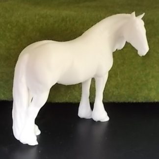 Paard 17 Tinker / Irish Cob  (zo groot als Schleich)