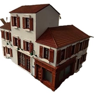 Groot Frans huis met winkeltje HO